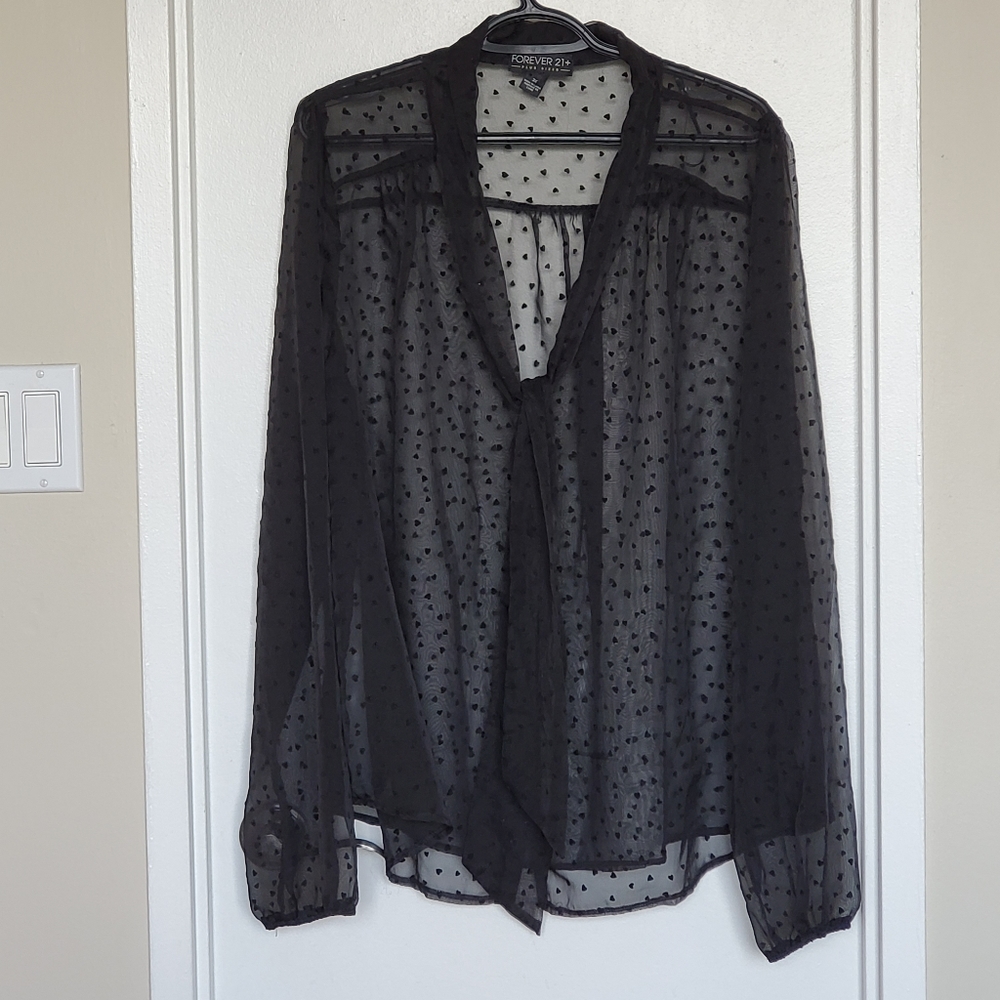 Blouse - fits more like 1X